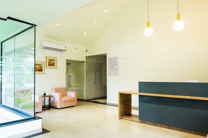 Hotel Interior 3 of 34