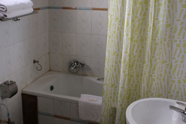 Room 36 of 47