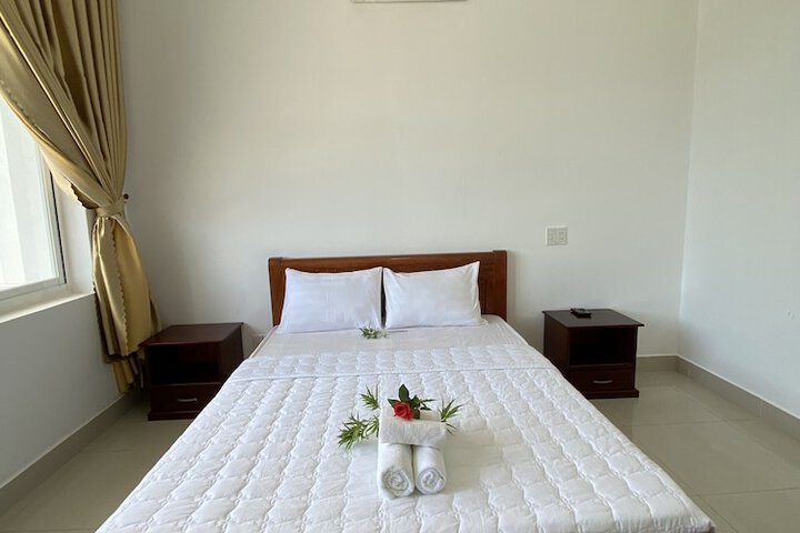 Room 13 of 73