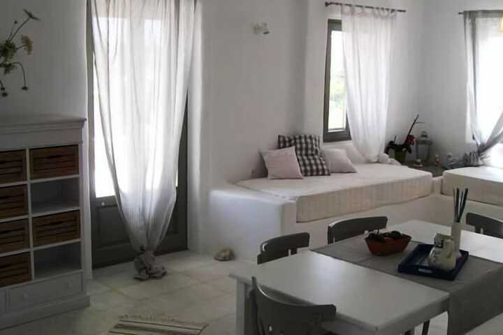 Room 9 of 23
