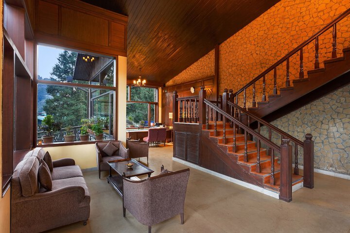 Lobby Entry