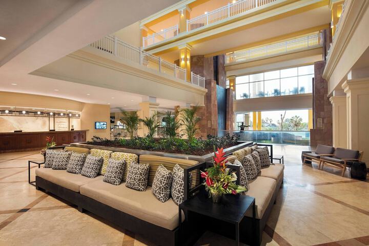 Guest Lobby
