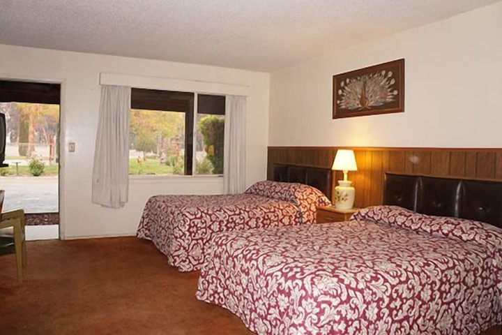 Room 21 of 39