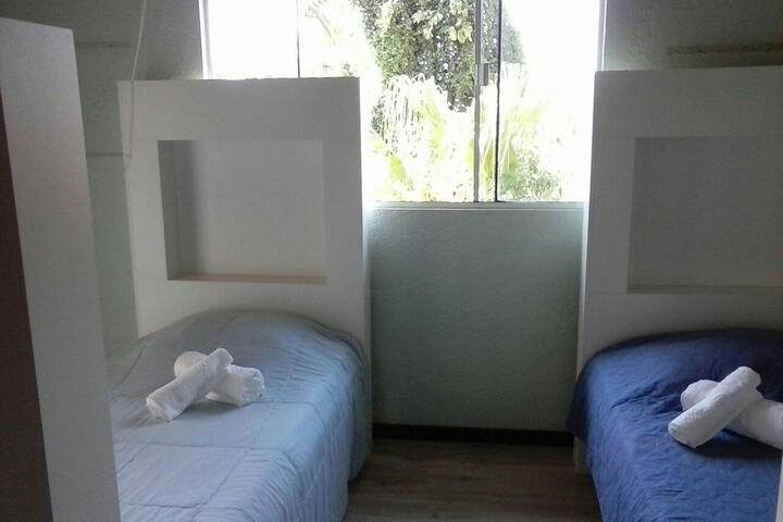 Room 3 of 9