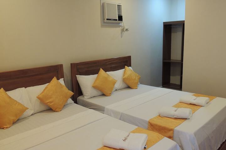 Room 3 of 26
