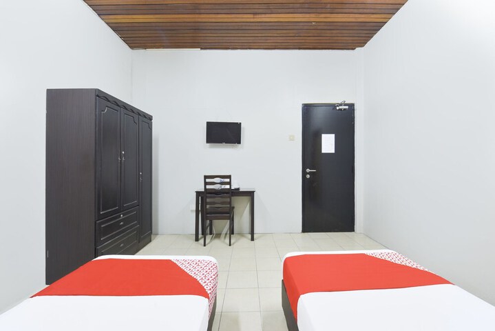 Room 34 of 46