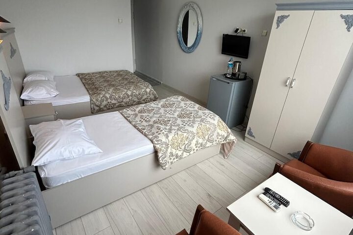 Room 17 of 39