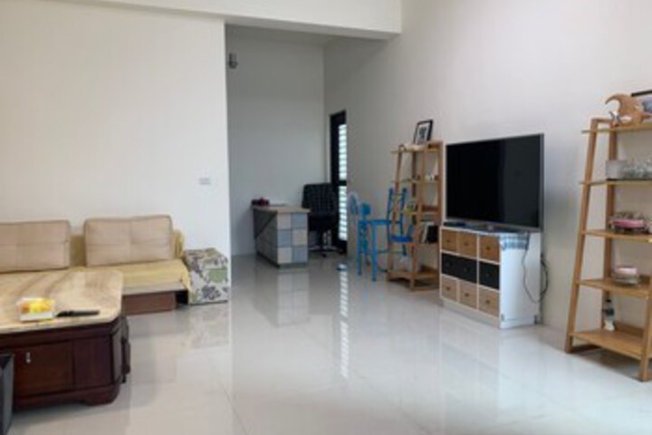 Room 12 of 29