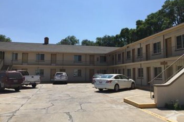 Property Grounds 14 of 15