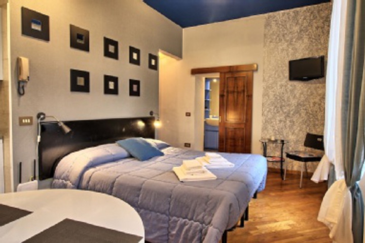 Room 47 of 528