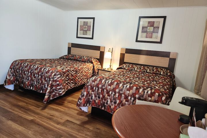 Room 10 of 21