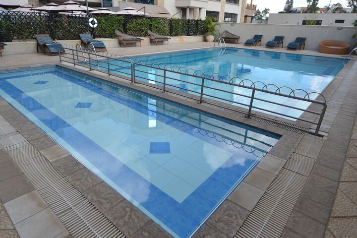 Pool 39 of 50