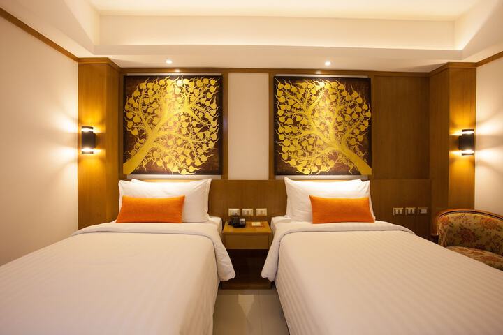 Room 14 of 138
