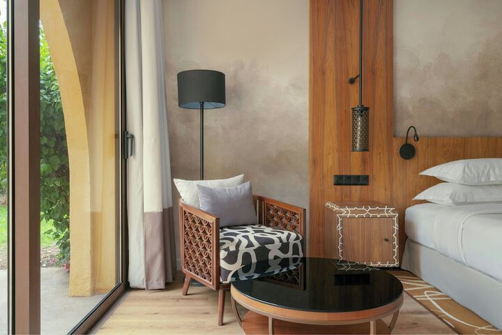 Room 30 of 61