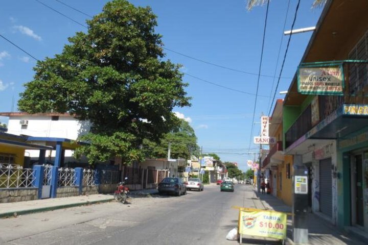 HOTEL TANOS