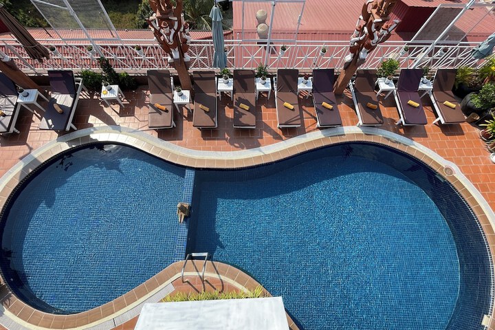 Pool 38 of 119