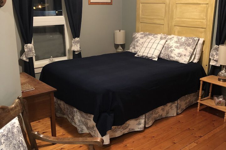 Room 13 of 44