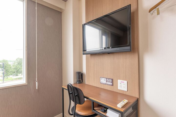 Room 15 of 29