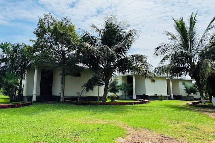 Hotel 6 of 8