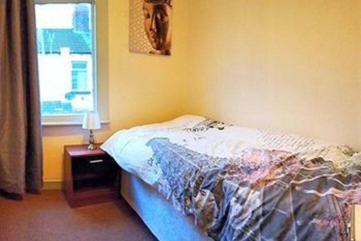 Room 5 of 24