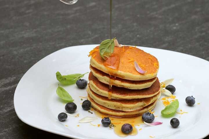 Breakfast/Coffee Service 99 of 161