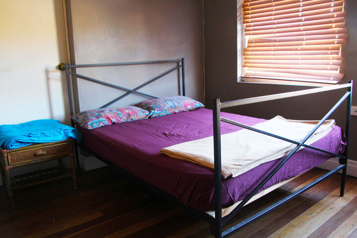 Room 15 of 19