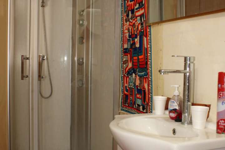 Room 16 of 26