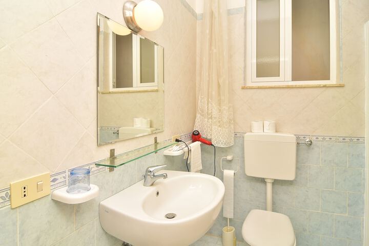 Bath Photo