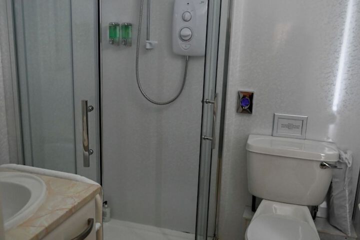 Room 18 of 26