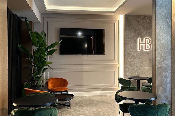 Hotel Interior 7 of 60
