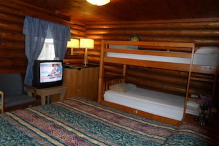 Room 34 of 345