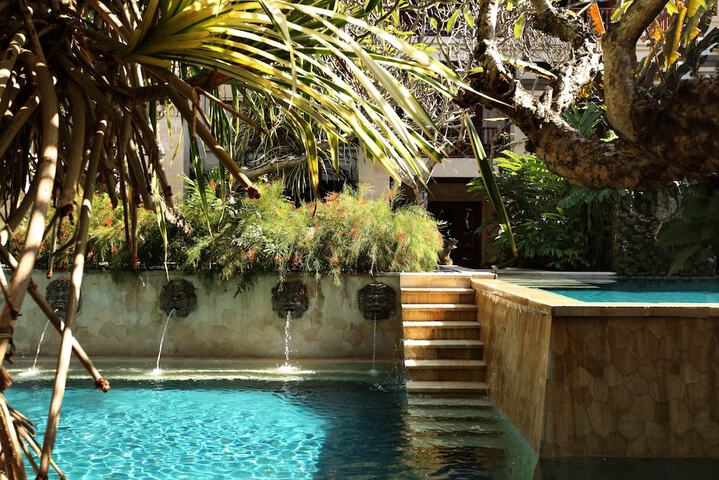 Pool 42 of 88