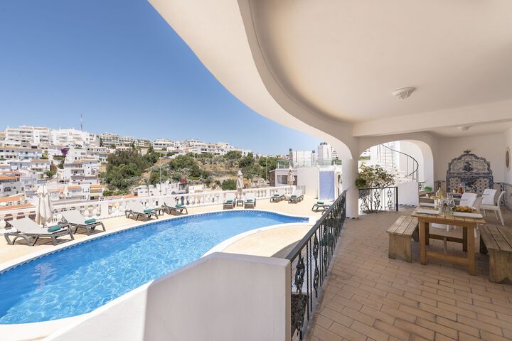Pools & Facilities