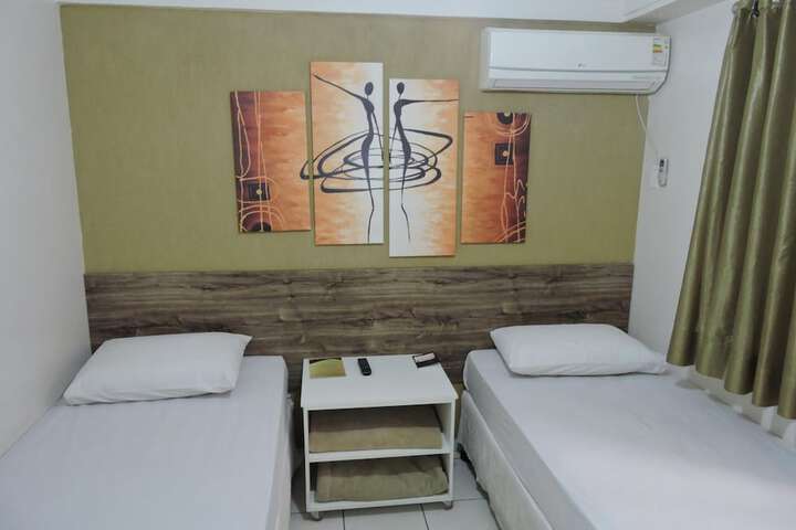 Room 17 of 65