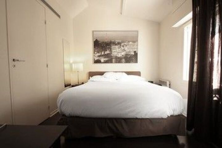 Room 26 of 71