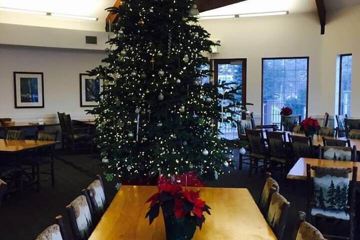 Hotel Interior 35 of 100