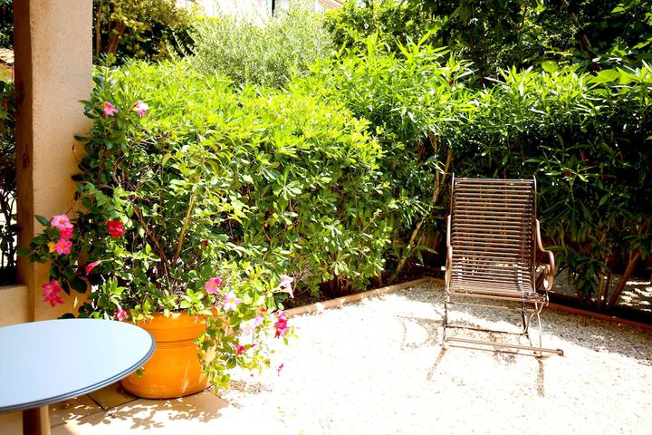 Terrace/Patio 37 of 78