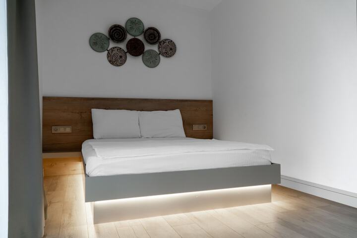 Room 20 of 125