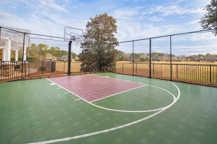 Sport court
