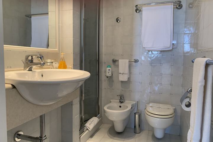Bathroom Interior Photo
