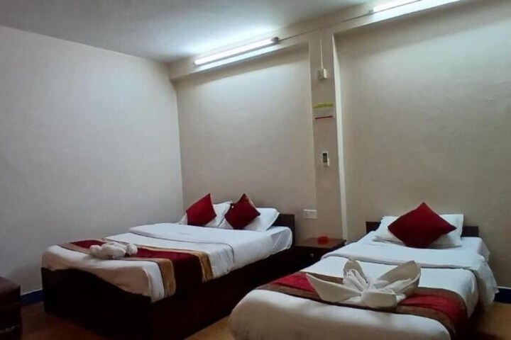 Room 12 of 61