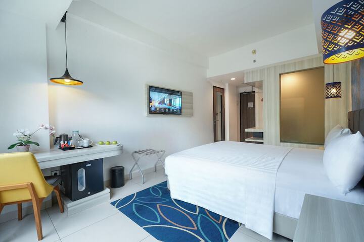 Room 15 of 63