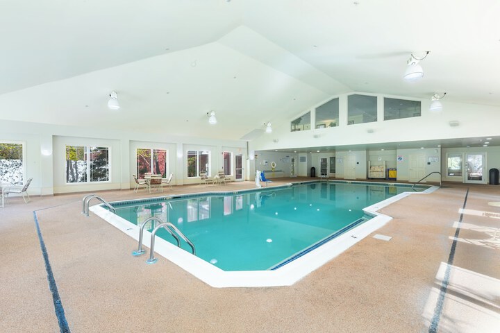 Pools & Facilities