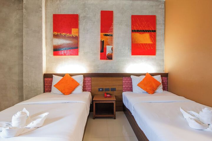 Room 20 of 34