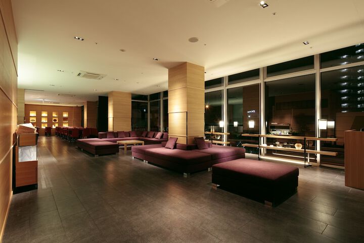 Hotel Interior 4 of 75