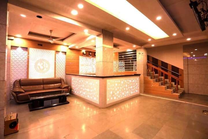 Paradise Ganga - a River Side Hotel