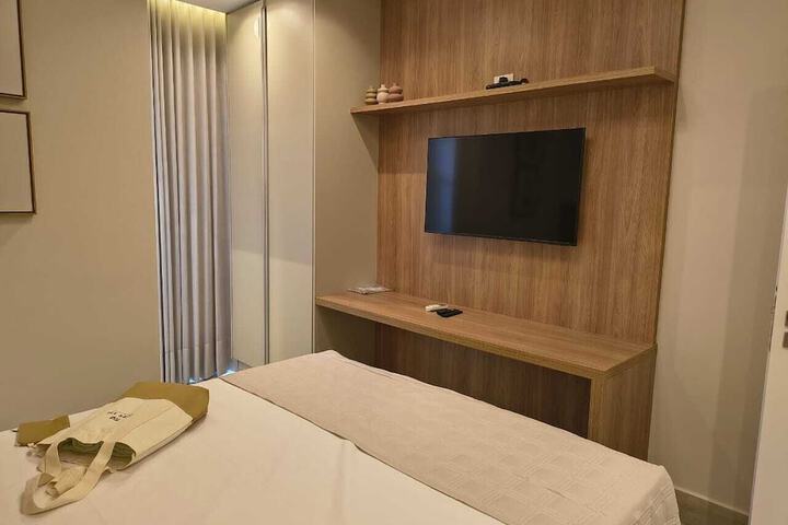 Room 12 of 228