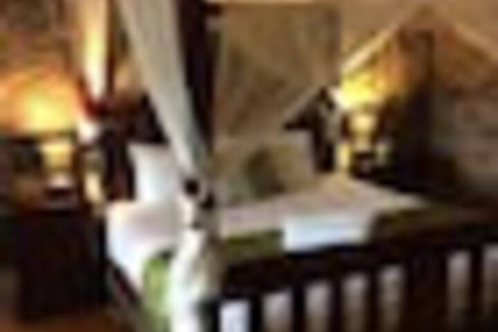 Room 14 of 105