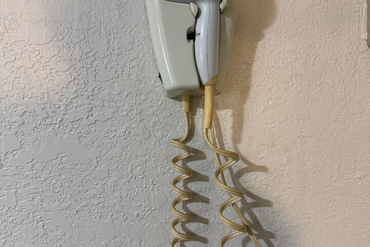 Room 18 of 42