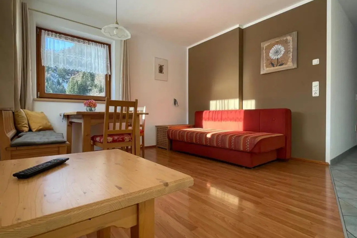 Room 3 of 14